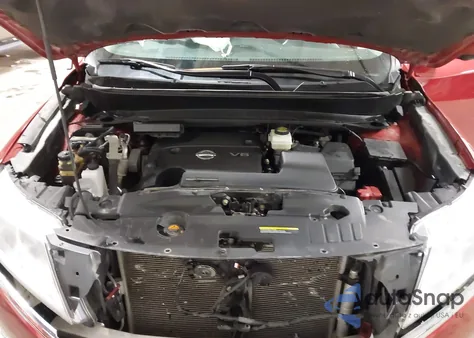 2015 Nissan Pathfinder Sl из США, поврежденный, VIN 5N1AR2MM7FC720918